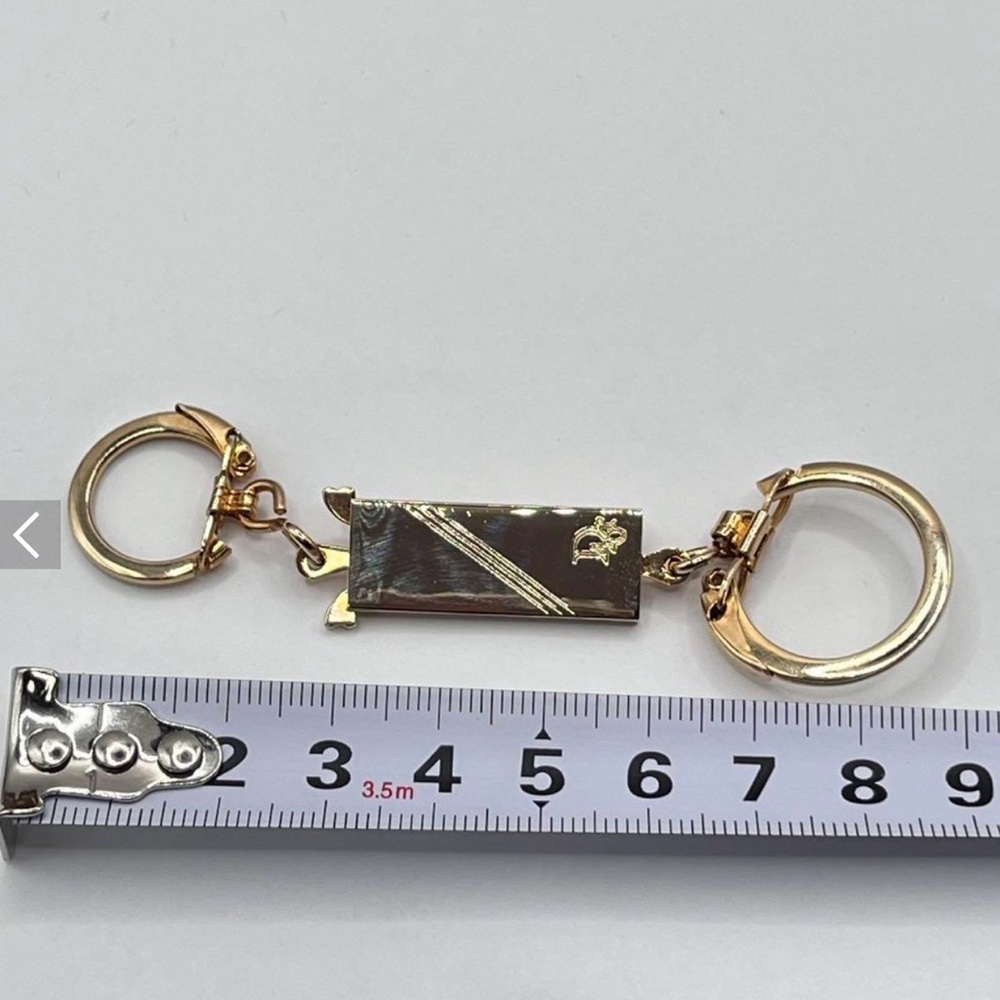 Dior Gold Keychain - Picture 6 of 7